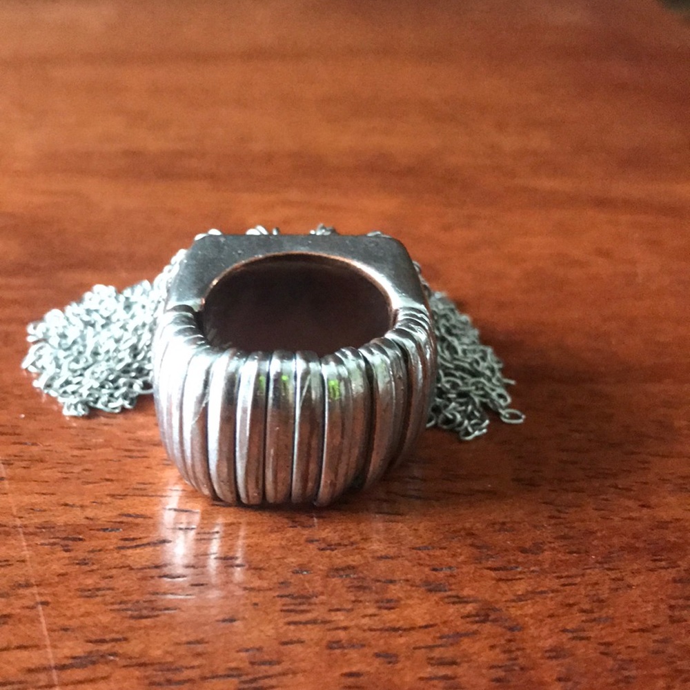 Ring - Picture 4 of 4